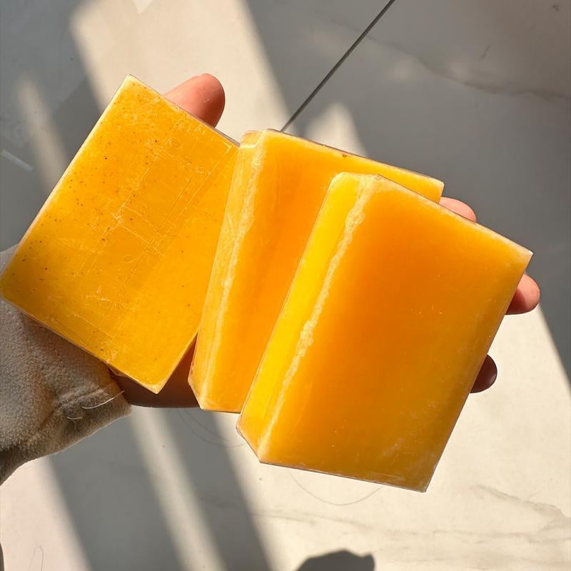 Revitalize Your Skin with 3PCS Turmeric Soap Set - Deep Cleansing & Moisturizing for All Skin Types!
